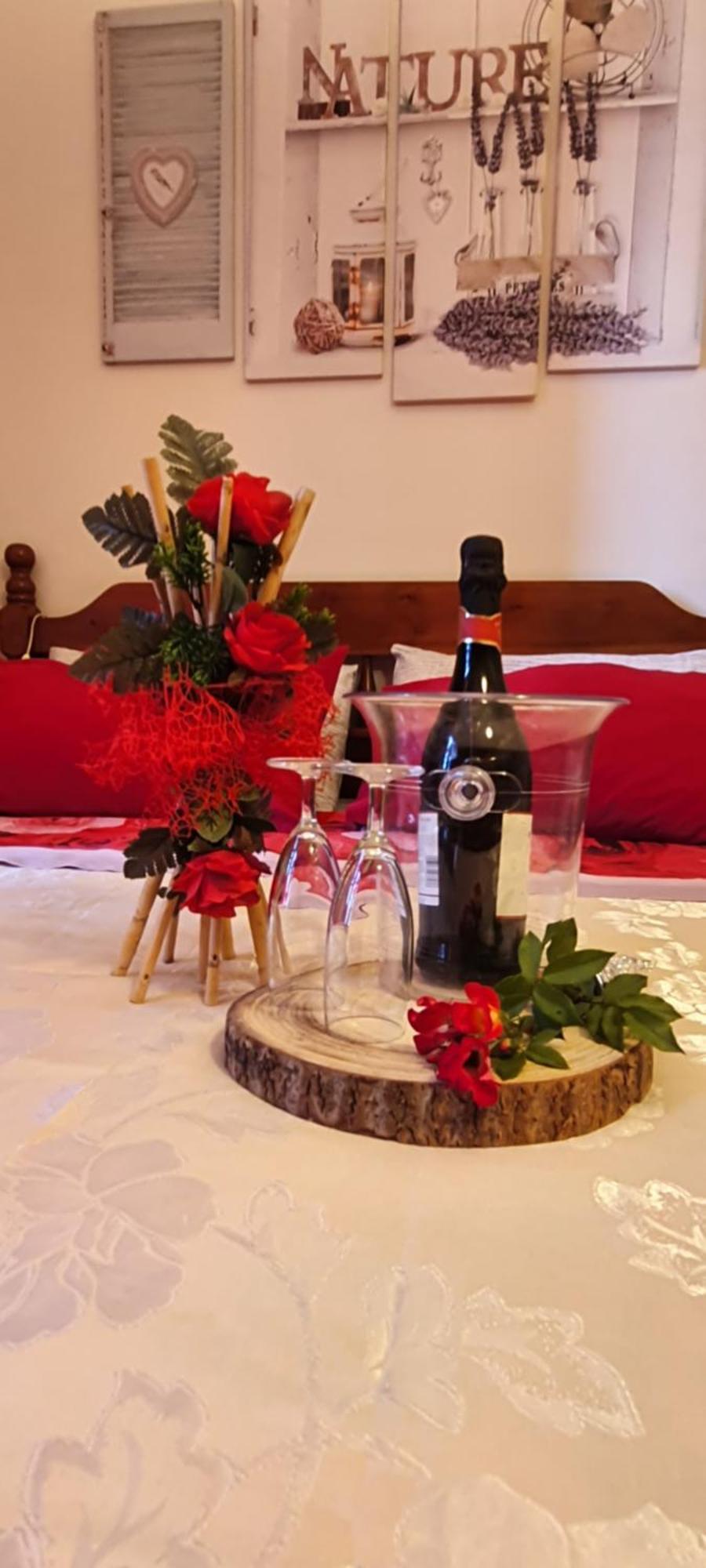 B&B Tenuta Di Vado Piano Nella Selva Di Circe Cerasella 외부 사진